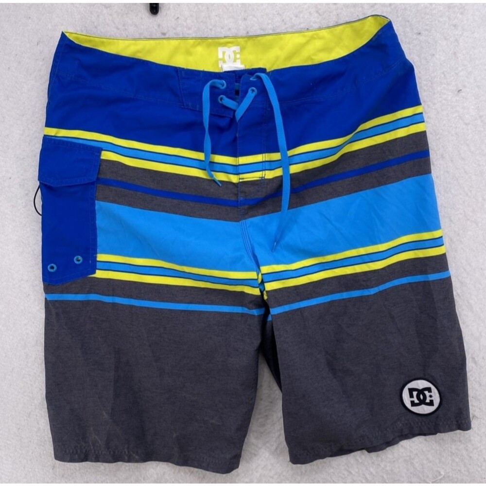 DC Shoes Board Shorts Mens 36 Blue Gray Striped Swim Trunks Surf Cargo Pocket